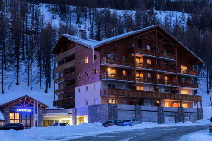 Les Terrasses De Labrau- Les Chalets Du Verdon Allos Exteriér fotografie